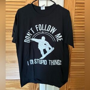 Black Graphic T-Shirt with Snowboarder Print size large